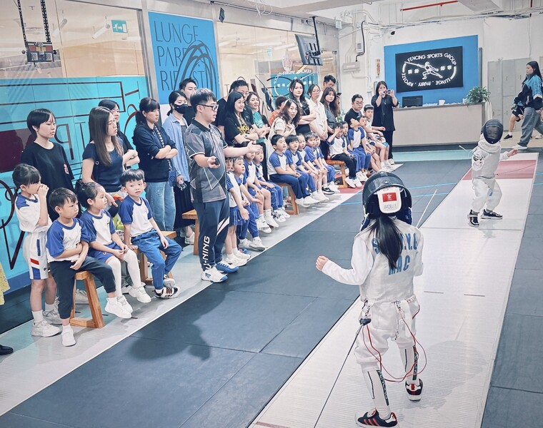14_3a738.JPG