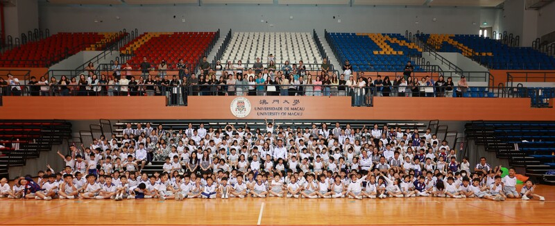 32_99d41.JPG