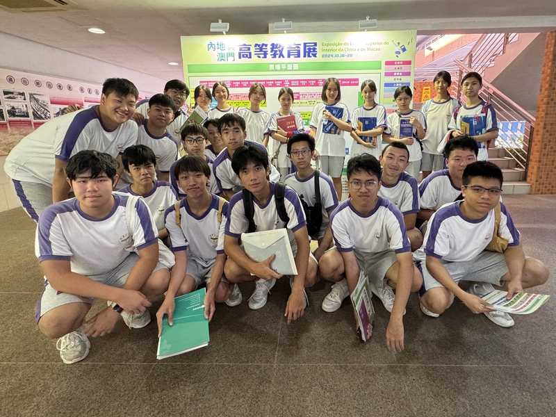 5高一照片3_4435c.jpg