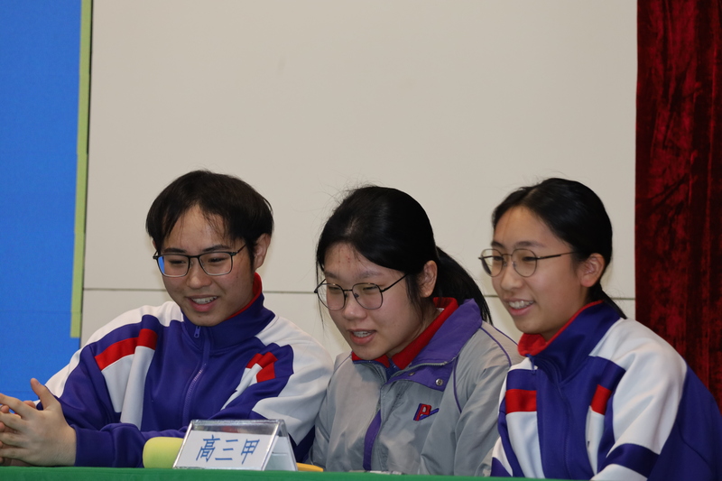 10_4b160.JPG