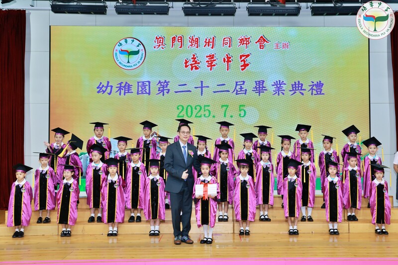 10_9430d.jpg