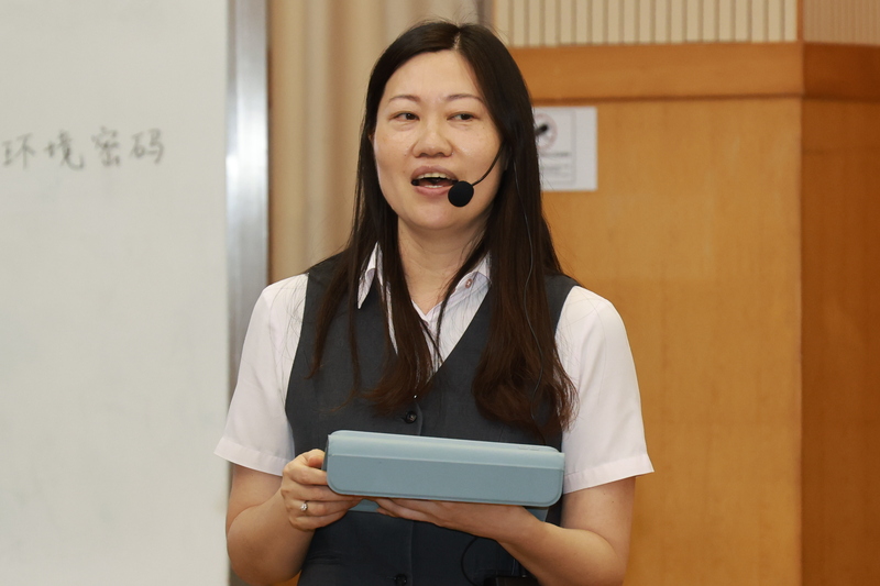 11_20e7a.JPG