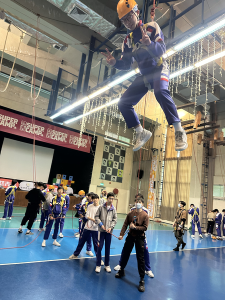15A_386e4.jpg