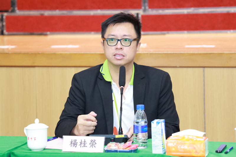 15_b8366.JPG