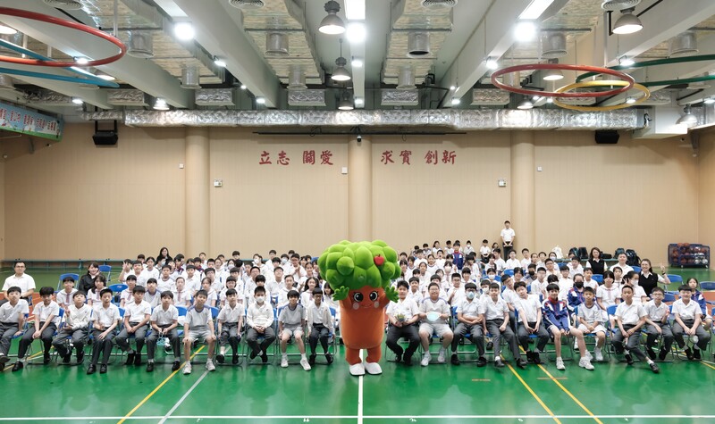 1_70510.JPG