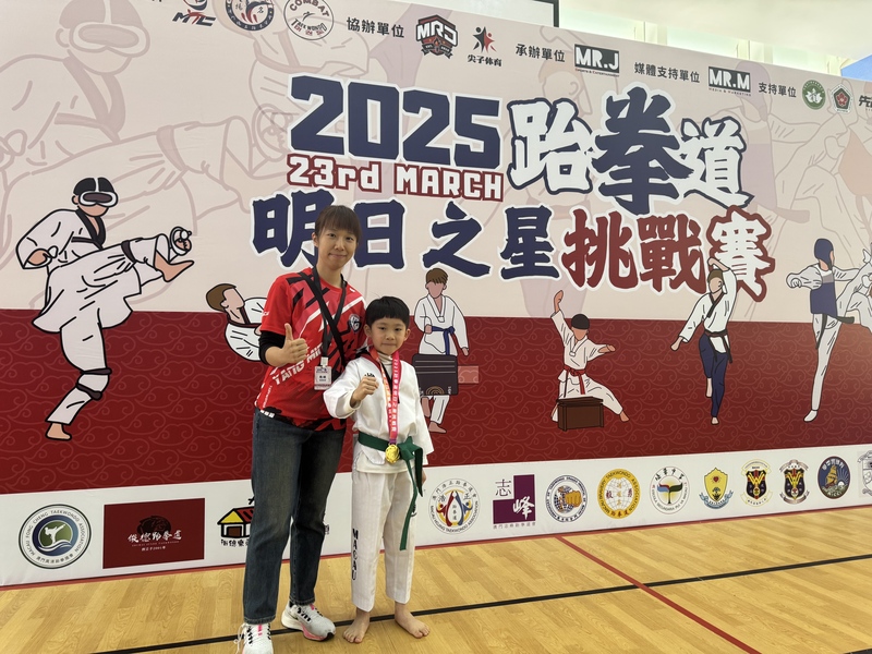 1梁峻峰3_80335.jpg