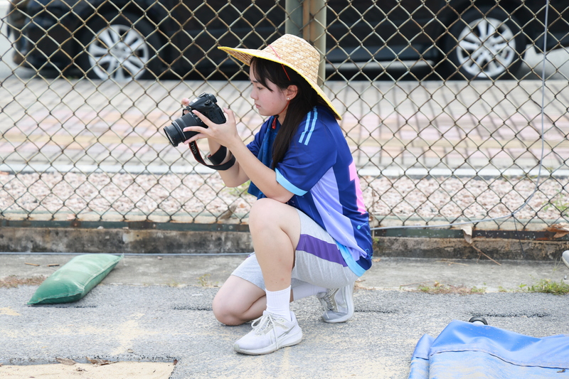 21_37a77.JPG