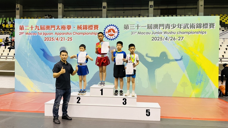 3鍾屹然_6900a.jpg