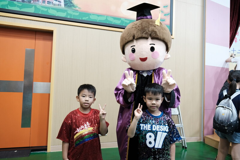 64_6d743.jpg