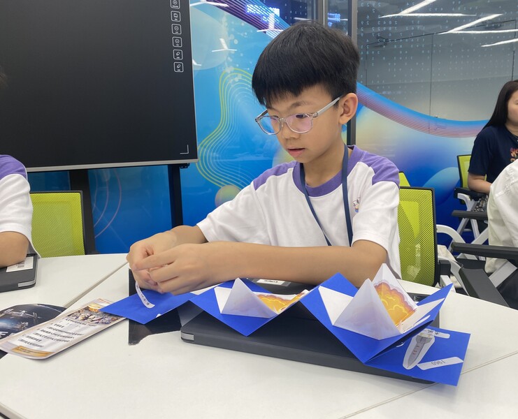 P2_18657.jpg
