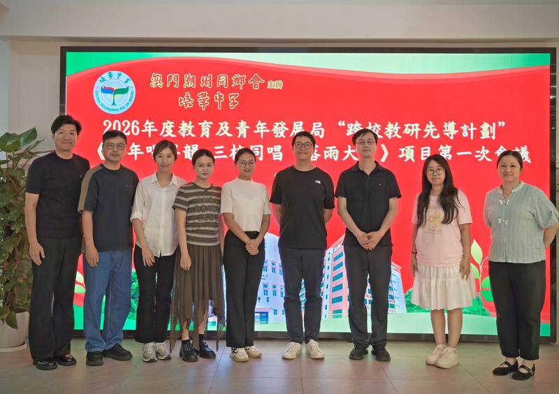 10_a1233.jpg