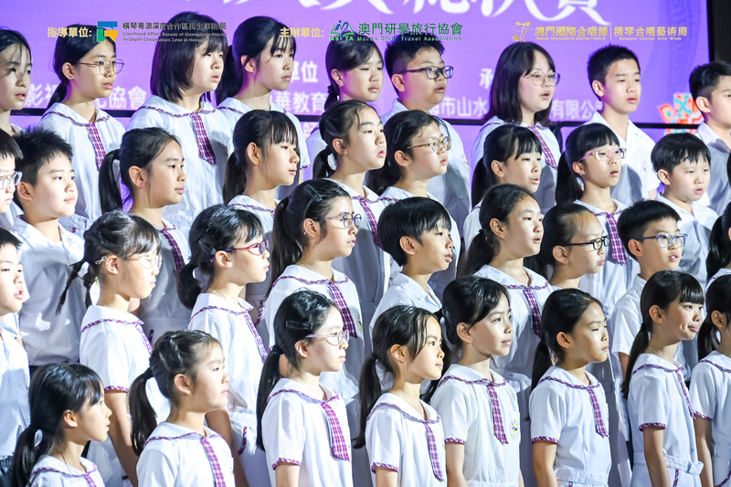 11_d1769.jpg