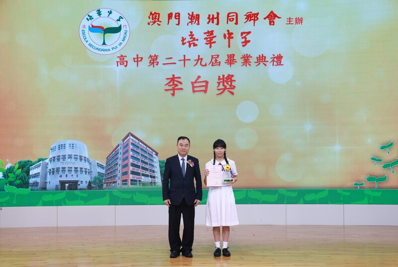 14_1a657.JPG