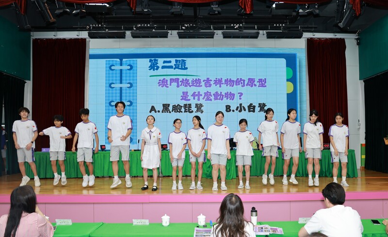 17_7576f.JPG