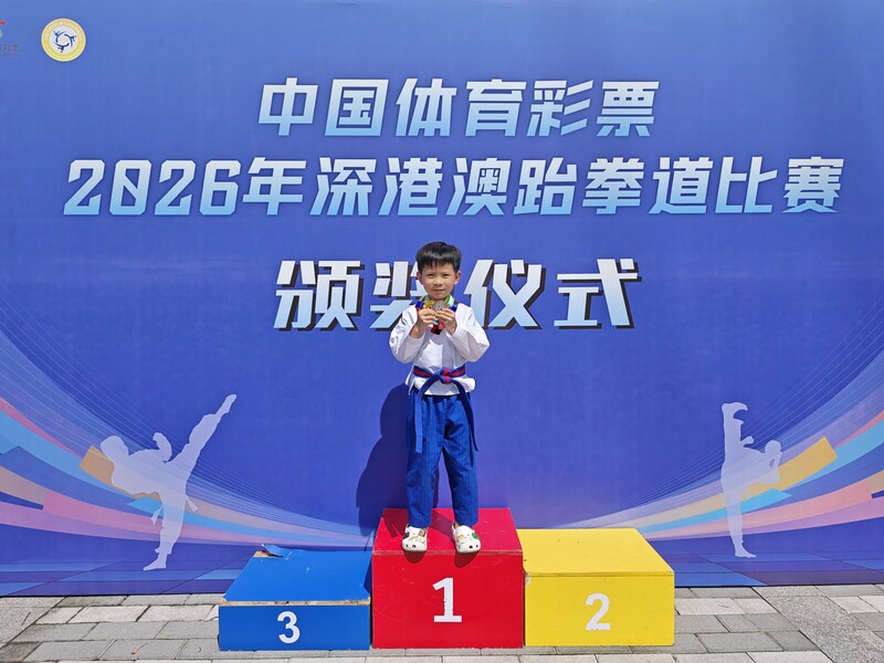 1羅浩峰_d2d1b.jpg