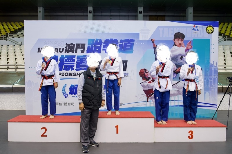 4.1学生获奖成果_112_5da30.jpg
