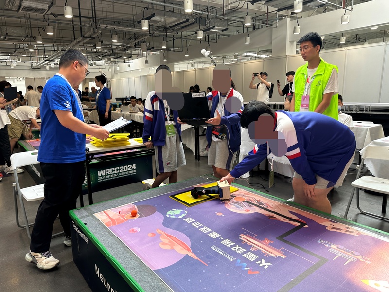 4.1学生获奖成果_356_16e51.jpg