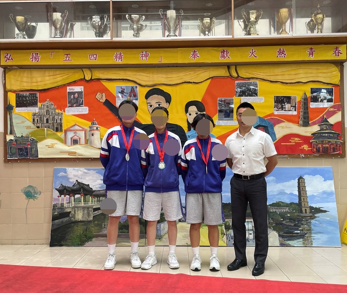 4.1学生获奖成果_377_3b691.jpg