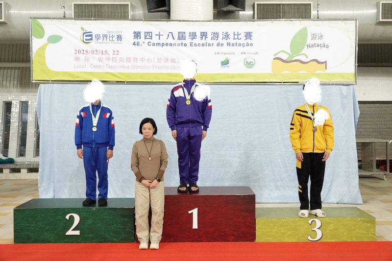 学生获奖成果_100_8529b.jpg