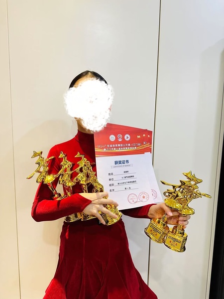 学生获奖成果_133_6d7c9.jpg
