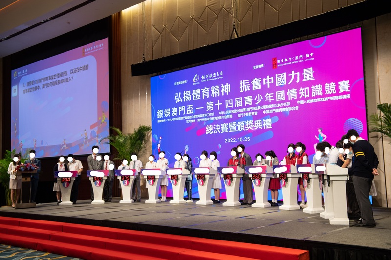 学生获奖成果_520_25ff0.jpg